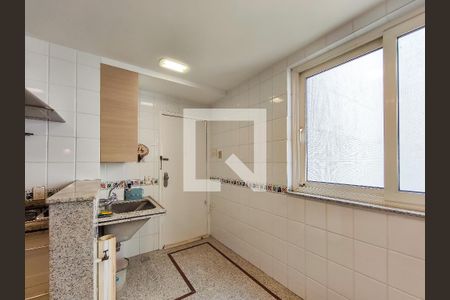 Apartamento à venda com 321m², 4 quartos e 2 vagasÁrea de Serviço