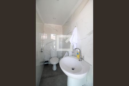 Casa à venda com 150m², 2 quartos e 1 vagaLavabo