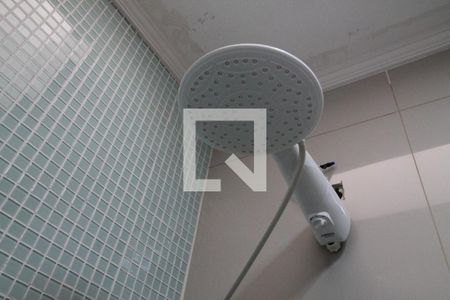 Casa à venda com 150m², 2 quartos e 1 vagaChuveiro