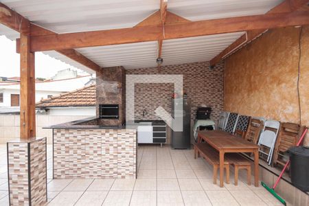 Casa à venda com 241m², 3 quartos e 2 vagas Casa à venda com 241m², 3 quartos e 2 vagasterraço