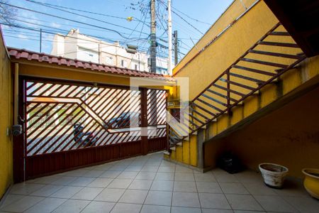 Casa à venda com 225m², 3 quartos e 4 vagas Casa à venda com 225m², 3 quartos e 4 vagasÁrea externa