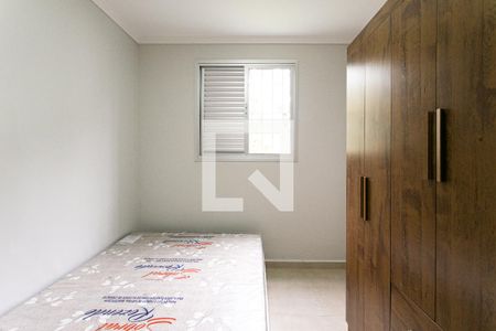 Quarto 1 de apartamento para alugar com 2 quartos, 55m² em Vila Sílvia, São Paulo