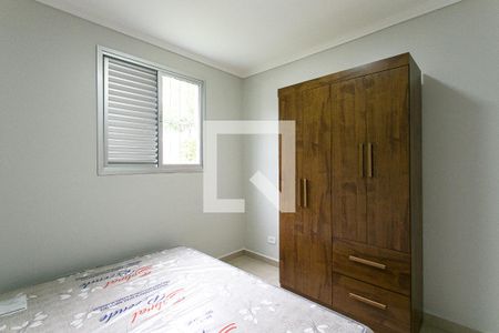 Quarto 1 de apartamento para alugar com 2 quartos, 55m² em Vila Sílvia, São Paulo