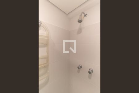 Apartamento à venda com 92m², 1 quarto e 3 vagas Apartamento à venda com 92m², 1 quarto e 3 vagasBanheiro Social