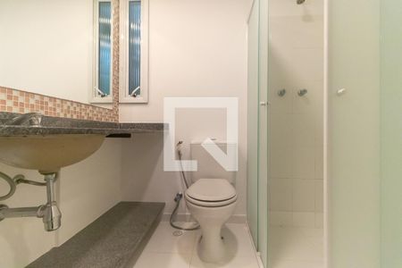 Apartamento à venda com 92m², 1 quarto e 3 vagas Apartamento à venda com 92m², 1 quarto e 3 vagasBanheiro da Suíte