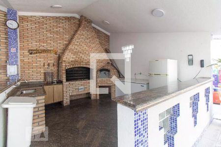 Apartamento à venda com 115m², 3 quartos e 3 vagas Apartamento à venda com 115m², 3 quartos e 3 vagasÁrea comum - Churrasqueira