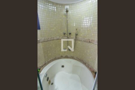 Apartamento à venda com 115m², 3 quartos e 3 vagas Apartamento à venda com 115m², 3 quartos e 3 vagasSuíte 1