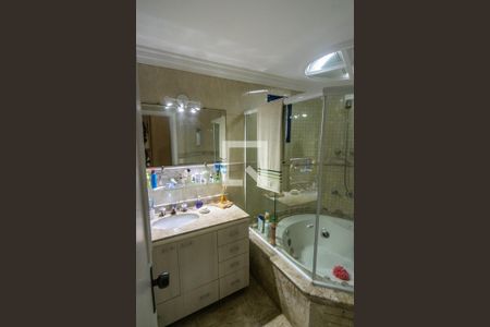 Apartamento à venda com 115m², 3 quartos e 3 vagas Apartamento à venda com 115m², 3 quartos e 3 vagasSuíte 1