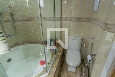 Apartamento à venda com 115m², 3 quartos e 3 vagas Apartamento à venda com 115m², 3 quartos e 3 vagasSuíte 1