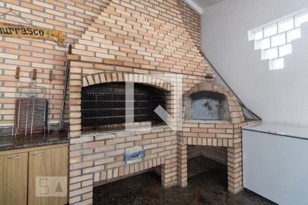 Apartamento à venda com 115m², 3 quartos e 3 vagas Apartamento à venda com 115m², 3 quartos e 3 vagasÁrea comum - Churrasqueira