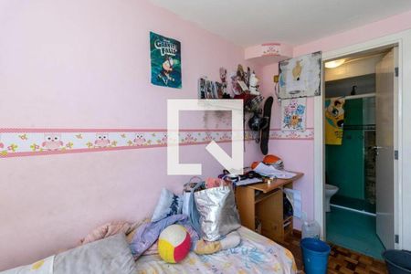 Casa à venda com 540m², 6 quartos e 6 vagas Casa à venda com 540m², 6 quartos e 6 vagasQuarto