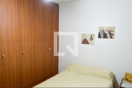 Casa de condomínio à venda com 400m², 4 quartos e 3 vagasQuarto 1