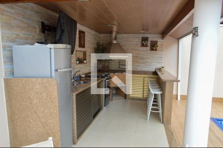 Casa de condomínio à venda com 400m², 4 quartos e 3 vagasÁrea Gourmet 