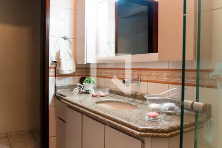 Casa à venda com 270m², 3 quartos e 3 vagasBanheiro Social 2