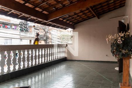 Casa à venda com 270m², 3 quartos e 3 vagasVaranda da Suíte e Quarto 2