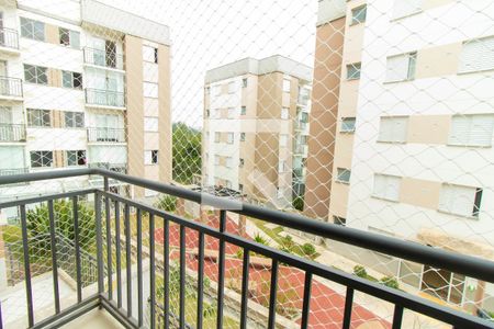 Varanda da Sala de apartamento para alugar com 2 quartos, 42m² em Vila Monte Serrat, Cotia