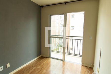 Sala de apartamento para alugar com 2 quartos, 42m² em Vila Monte Serrat, Cotia