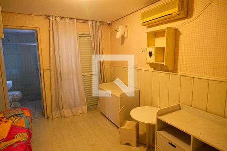 Apartamento para alugar com 260m², 3 quartos e 4 vagas Apartamento para alugar com 260m², 3 quartos e 4 vagasSuíte 1