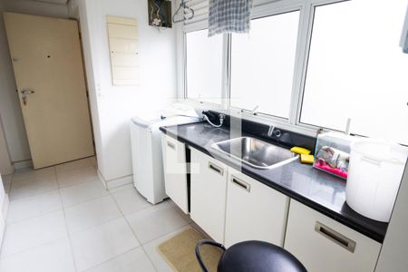 Apartamento para alugar com 260m², 3 quartos e 4 vagas Apartamento para alugar com 260m², 3 quartos e 4 vagasÁrea de Serviço
