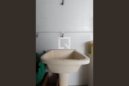 Casa à venda com 110m², 3 quartos e 1 vagaÁrea de Serviço