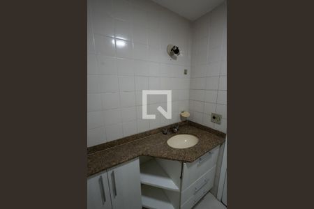 Apartamento para alugar com 67m², 3 quartos e 1 vagaBanheiro Suíte