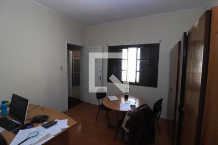 Casa à venda com 240m², 3 quartos e 4 vagasQuarto 2