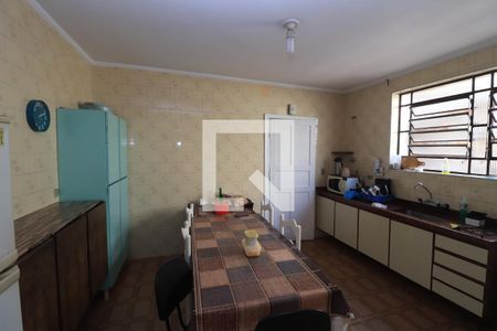 Casa à venda com 240m², 3 quartos e 4 vagasCozinha