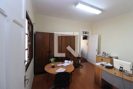 Casa à venda com 240m², 3 quartos e 4 vagasQuarto 2