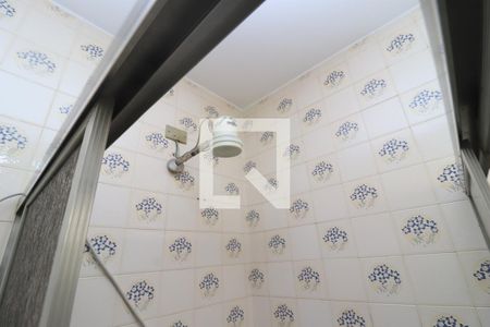 Casa à venda com 240m², 3 quartos e 4 vagasBanheiro 2