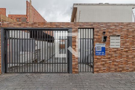Casa de condomínio para alugar com 95m², 2 quartos e 2 vagas Casa de condomínio para alugar com 95m², 2 quartos e 2 vagasFachada