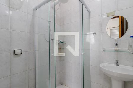 Casa de condomínio para alugar com 95m², 2 quartos e 2 vagas Casa de condomínio para alugar com 95m², 2 quartos e 2 vagasBanheiro da Suíte 1