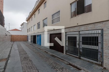 Casa de condomínio para alugar com 95m², 2 quartos e 2 vagas Casa de condomínio para alugar com 95m², 2 quartos e 2 vagasEntrada