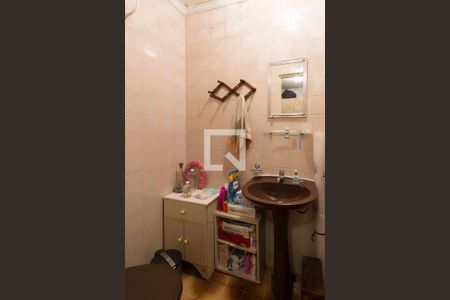 Casa à venda com 120m², 3 quartos e 1 vagaBanheiro de Serviço