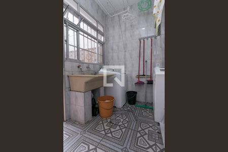Casa à venda com 188m², 4 quartos e 3 vagas Casa à venda com 188m², 4 quartos e 3 vagasLavanderia