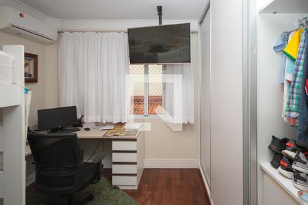 Casa à venda com 200m², 3 quartos e 4 vagasQuarto 02