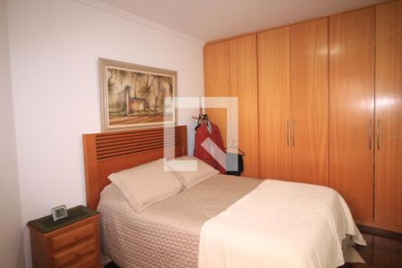 Apartamento à venda com 200m², 4 quartos e 3 vagasQuarto 2