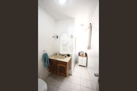 Casa à venda com 200m², 3 quartos e 3 vagasBanheiro