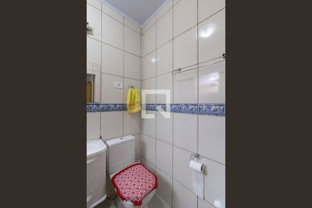 Casa à venda com 120m², 3 quartos e 4 vagasBanheiro da Suíte