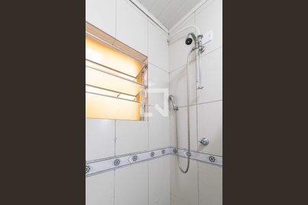 Casa à venda com 120m², 3 quartos e 4 vagasBanheiro