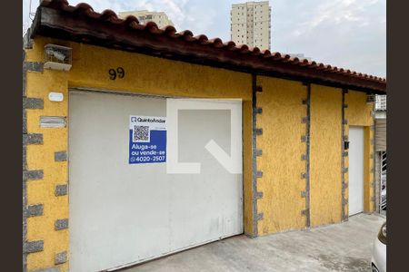 Casa à venda com 120m², 3 quartos e 4 vagasFachada