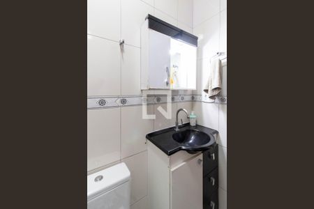 Casa à venda com 120m², 3 quartos e 4 vagasBanheiro