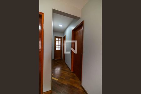 Apartamento à venda com 72m², 2 quartos e 1 vaga Apartamento à venda com 72m², 2 quartos e 1 vagaCorredor