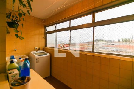 Apartamento à venda com 72m², 2 quartos e 1 vaga Apartamento à venda com 72m², 2 quartos e 1 vagaÁrea de Serviço