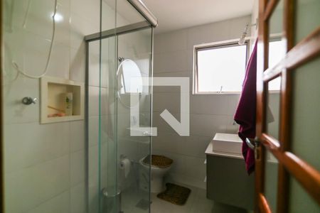 Apartamento à venda com 72m², 2 quartos e 1 vaga Apartamento à venda com 72m², 2 quartos e 1 vagaBanheiro