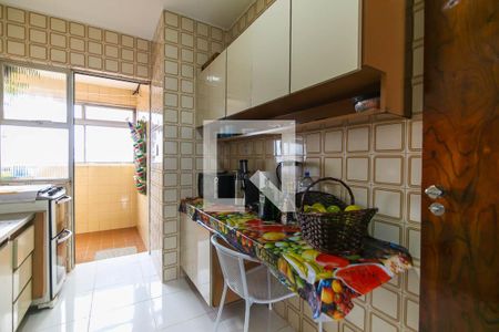 Apartamento à venda com 72m², 2 quartos e 1 vaga Apartamento à venda com 72m², 2 quartos e 1 vagaCozinha - Armários