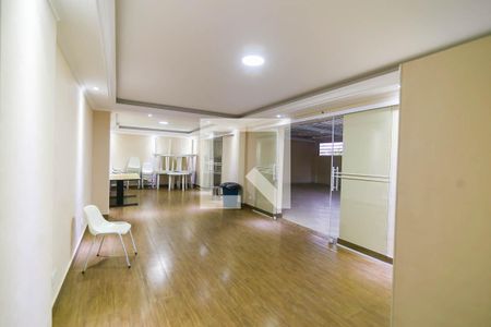 Apartamento à venda com 72m², 2 quartos e 1 vaga Apartamento à venda com 72m², 2 quartos e 1 vagaÁrea comum - Salão de festas