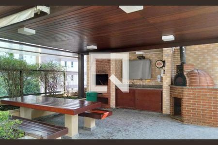 Apartamento à venda com 58m², 2 quartos e 1 vaga Apartamento à venda com 58m², 2 quartos e 1 vagaÁrea comum - Churrasqueira