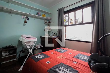 Casa à venda com 190m², 3 quartos e 3 vagas Casa à venda com 190m², 3 quartos e 3 vagasQuarto 2