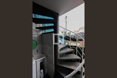 Casa à venda com 190m², 3 quartos e 3 vagas Casa à venda com 190m², 3 quartos e 3 vagasÁrea de Serviço