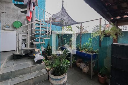 Casa à venda com 190m², 3 quartos e 3 vagas Casa à venda com 190m², 3 quartos e 3 vagasÁrea de Serviço